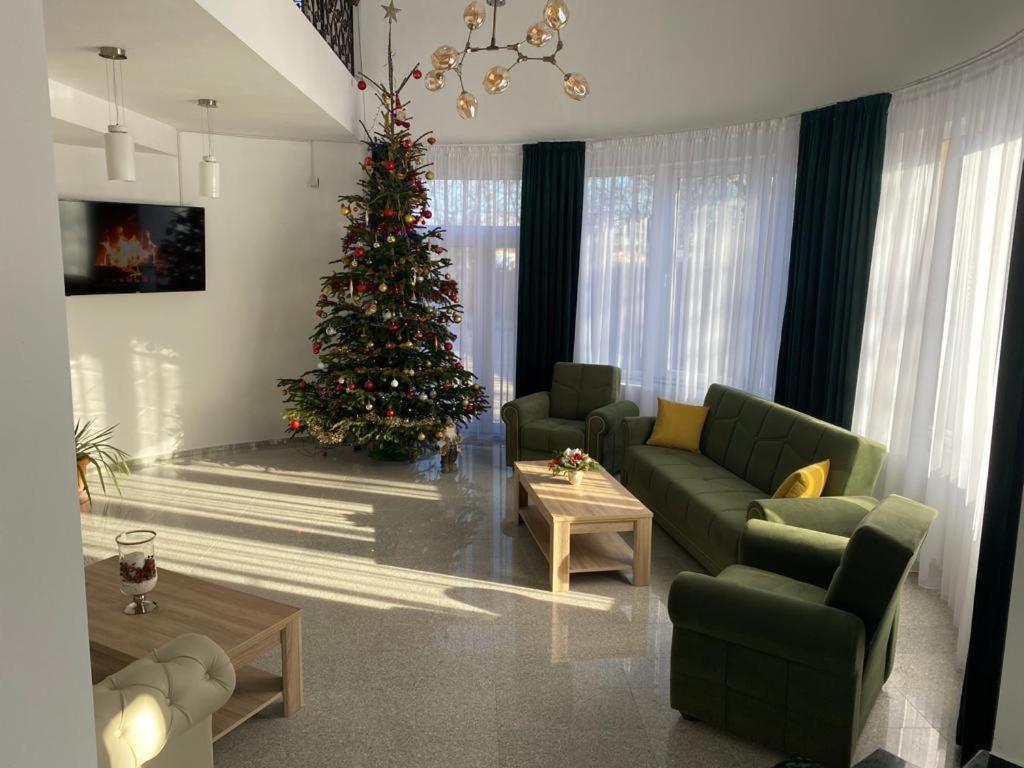 Budux Delux Vila Săcele Εξωτερικό φωτογραφία